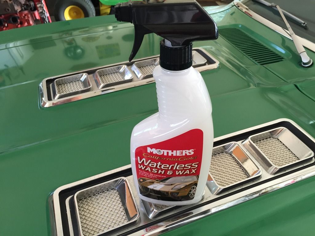 Mothers Waterless Wash & Wax Review